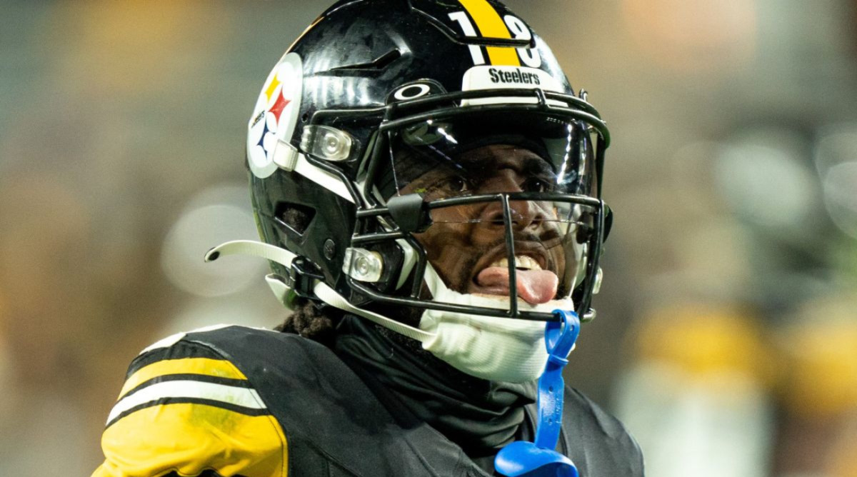 Steelers wide receiver Diontae Johnson during Pittsburgh’s 20–16 win over the Titans on Nov. 2, 2023.